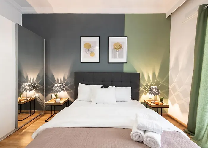 Porto Sea View Apartments - A. Svolou 22